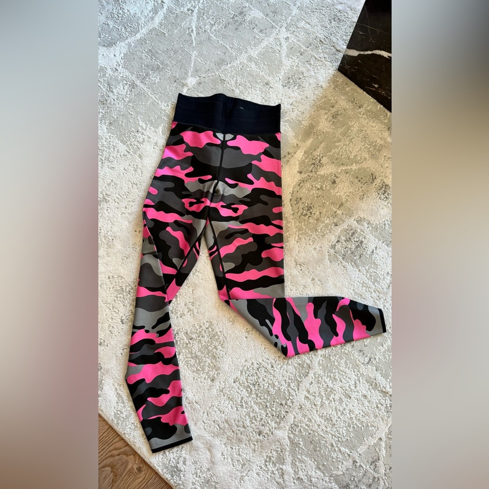 Set of 3 Ultracor leggings